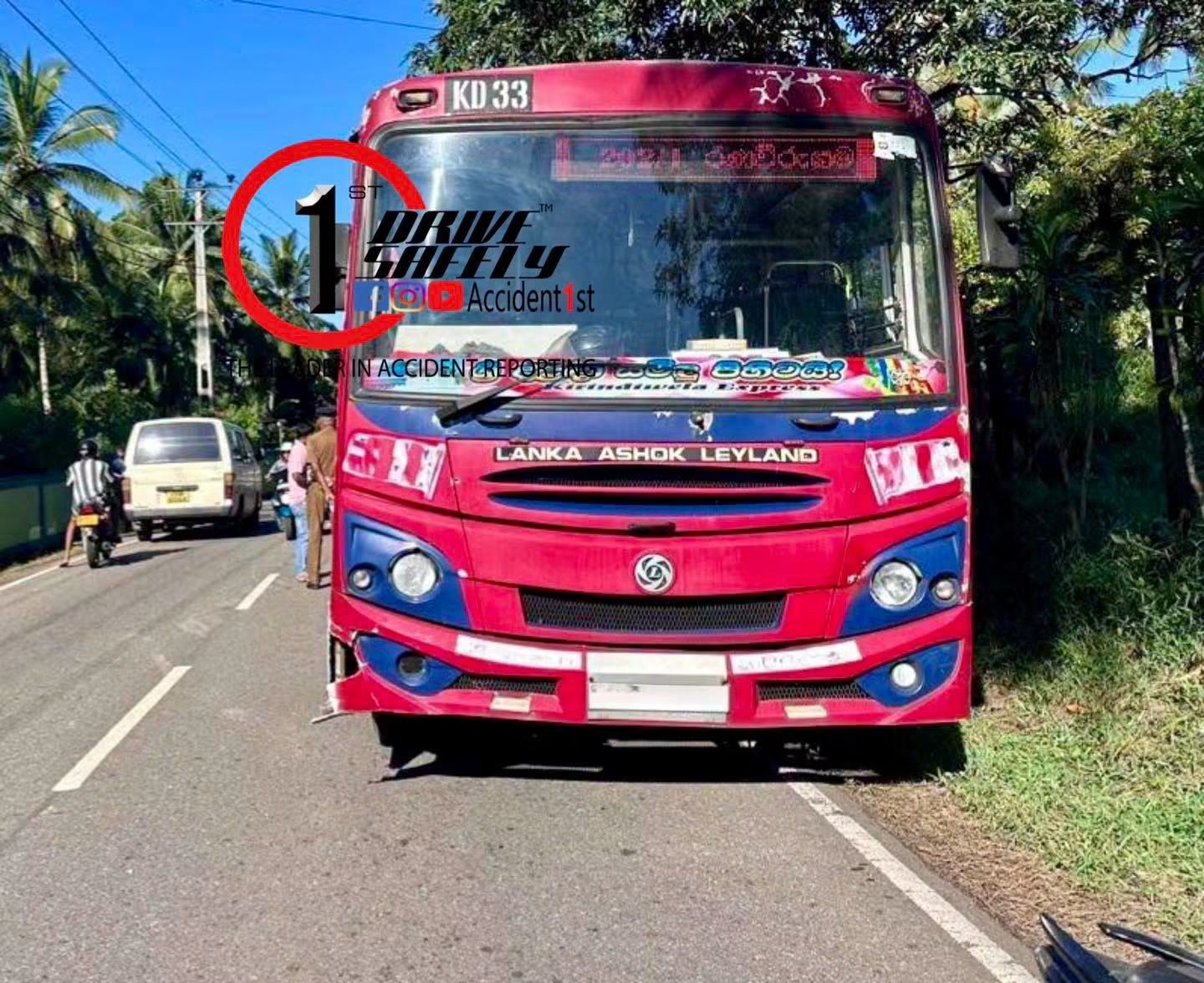 රැකියාවට යමින් සිටි තරුණ අඹුසැමි යුවළ හේනේගමදී S.L.T.B. බස් රථයක ගැටී එම ස්ථානයේදීම අවාසනාවන්ත ලෙස ජීවිතක්ෂයට: ගිහාන් සහ නදීසා යුවළගේ අකල් වියෝව