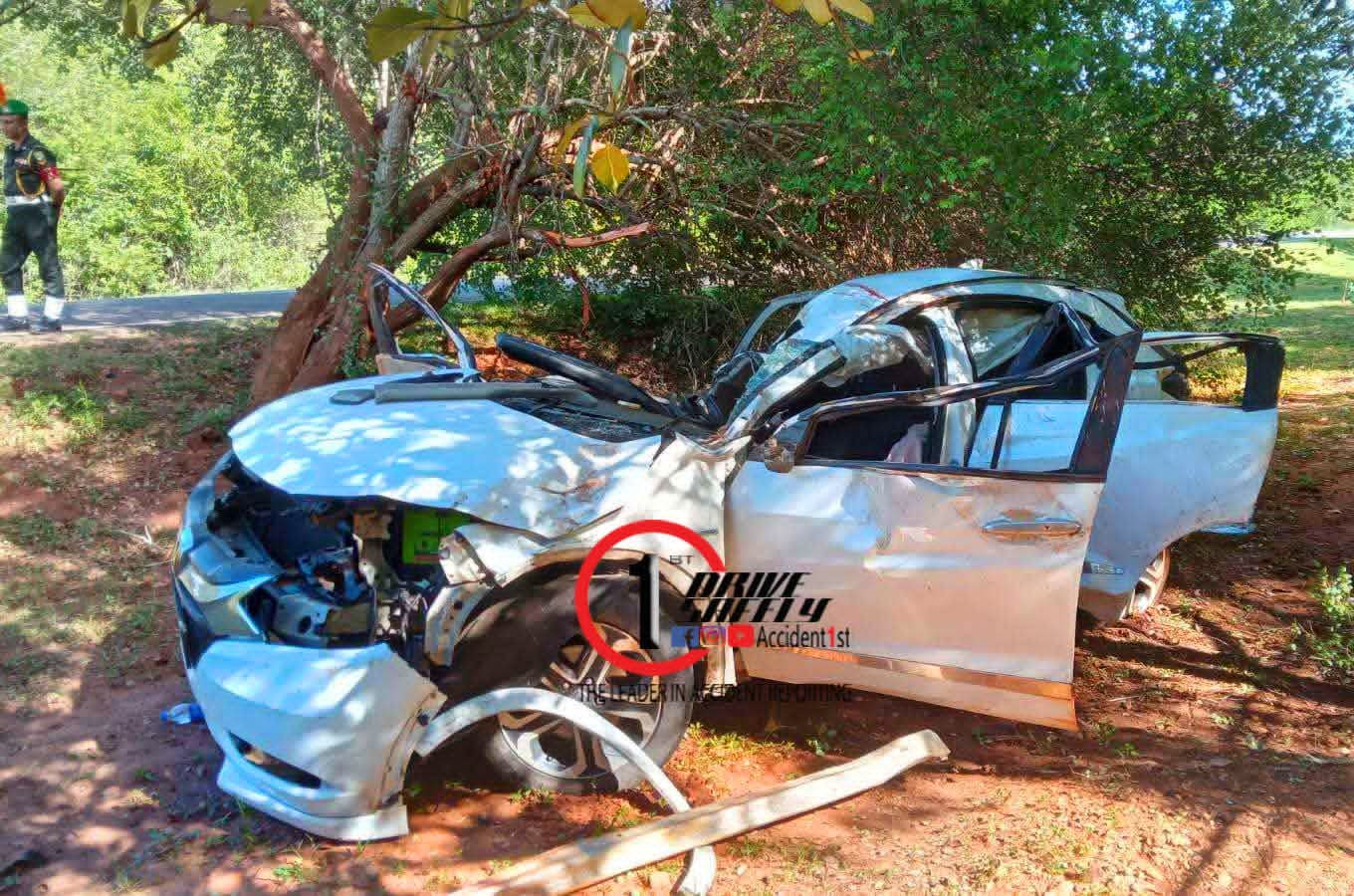 Fatal Car Crash in Madhu: 55-Year-Old Woman Dies After Vehicle Collides with Tree