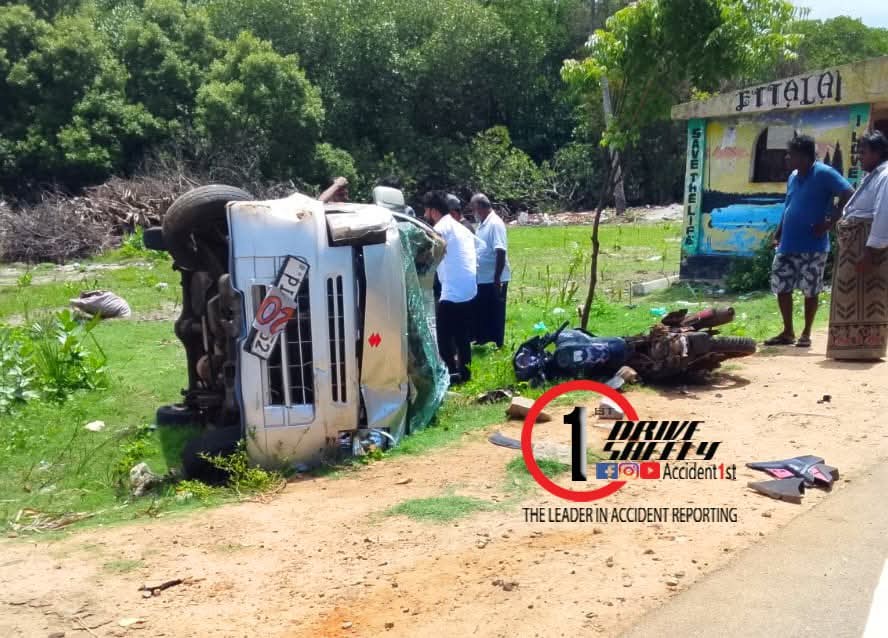 ​කල්පිටිය-පලාවිය මාර්ගයේ ඒත්තාල හන්දියේදී හරස් කළ ත්‍රිරෝද රථයක් බේරීමට ගිය වෑන් රථයක් නවතා තිබූ යතුරුපැදියක ගැටී පෙරළෙයි: කිහිපදෙනෙකුට තුවාල
