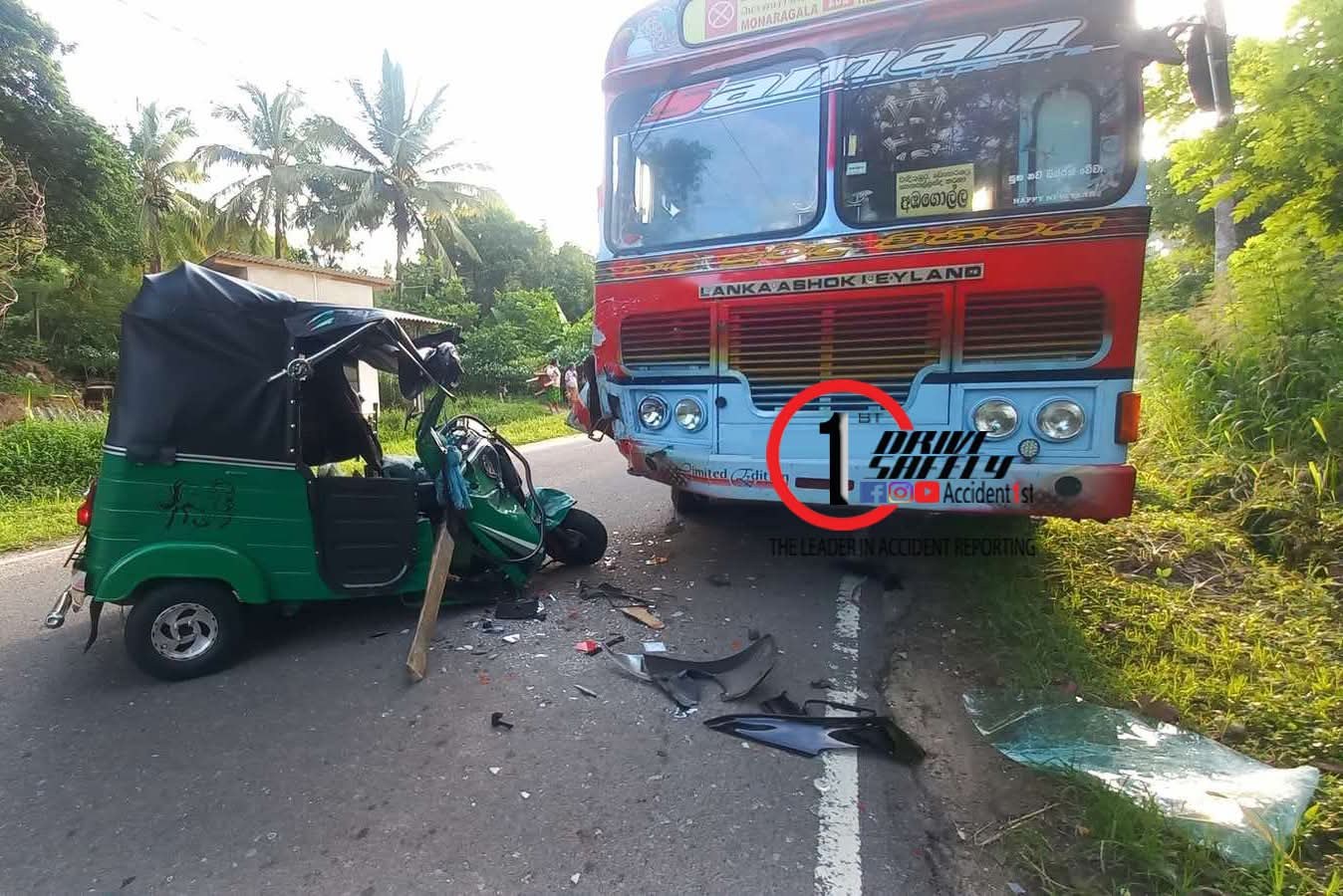Tragic Head-on Collision Between Bus and Three-Wheeler on Monaragala-Vadikumbura Road Leaves One Dead and Three Injured